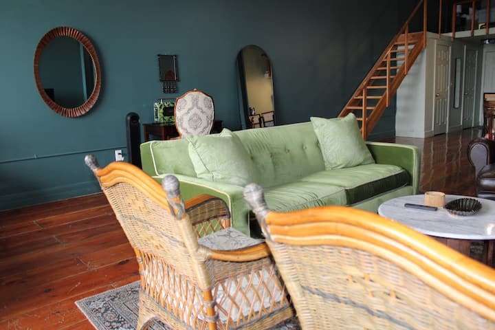 Spacious Corktown Loft- Walk To Restaurants & Bars - Detroit