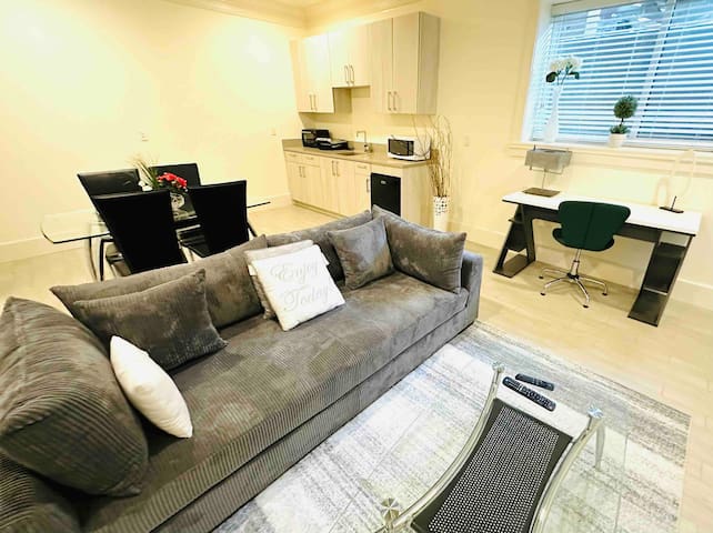 Guest favorite listing in Vancouver