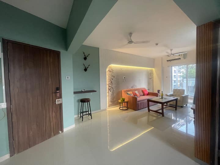 1 Bedroom Entire Apartment In New Kalyani Nagar - Pune
