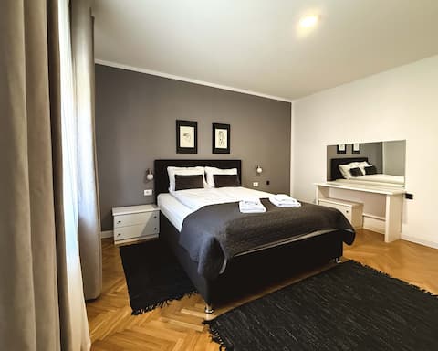 "Ana Delux" Apartment