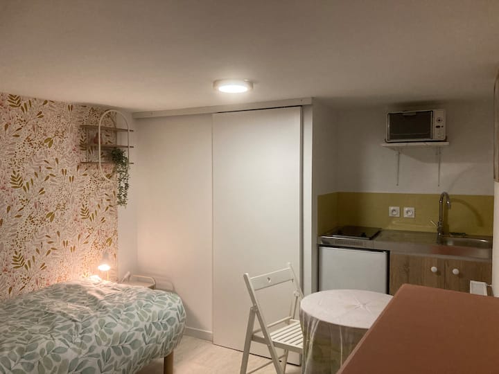 Petit Studio Meublé Neuf Au Calme - Dieppe
