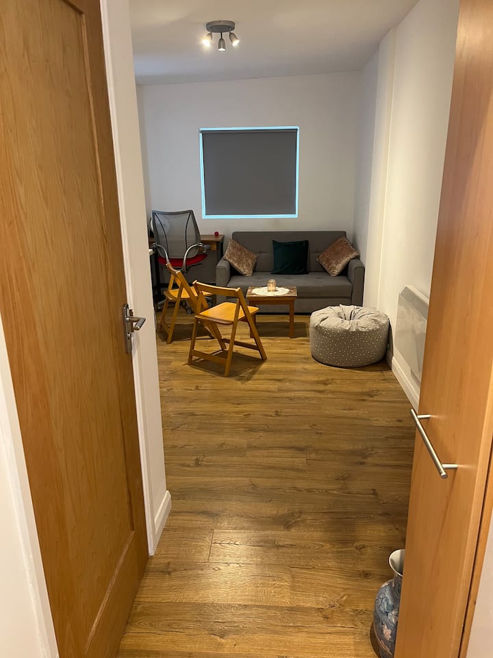 Self-contained, New Studio Flat With Free Parking - Cambridge