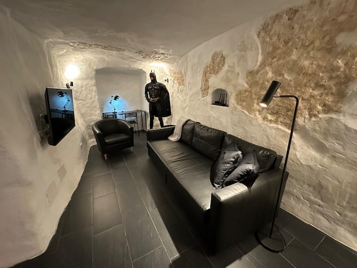 The Batcave Spain: Casa Cueva En Ontígola - Noblejas