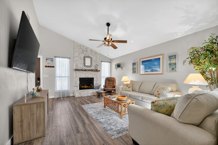 Coral Reef Retreat|30 Min To Beach|high Speed Wifi - Orange Park, FL