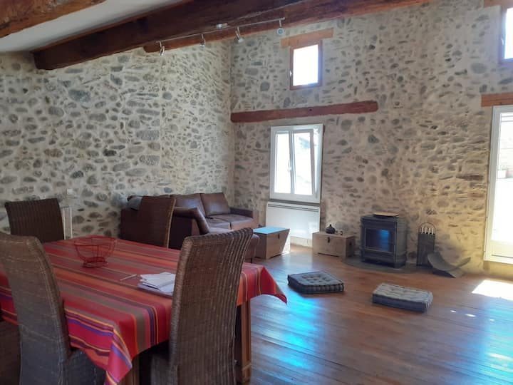Maison De Village 5 Couchages Avec Terrasse - Prades, France
