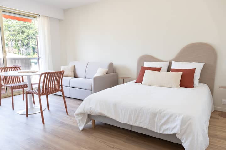Studio Lumineux Avec Balcon • Parking Privatif - Gréoux-les-Bains