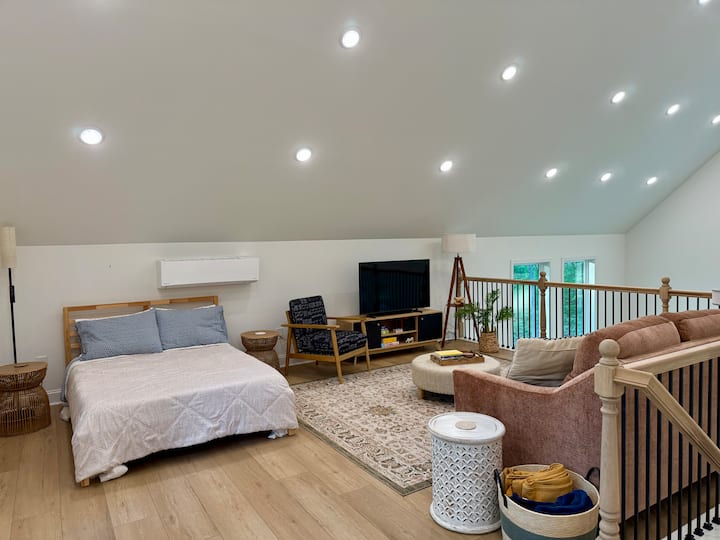 Private Forest Retreat Near Nashville - Fairview, TN