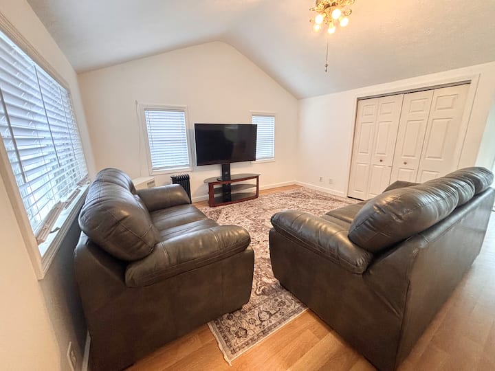 Coastal Town Home For 4 - Kennebunkport, ME