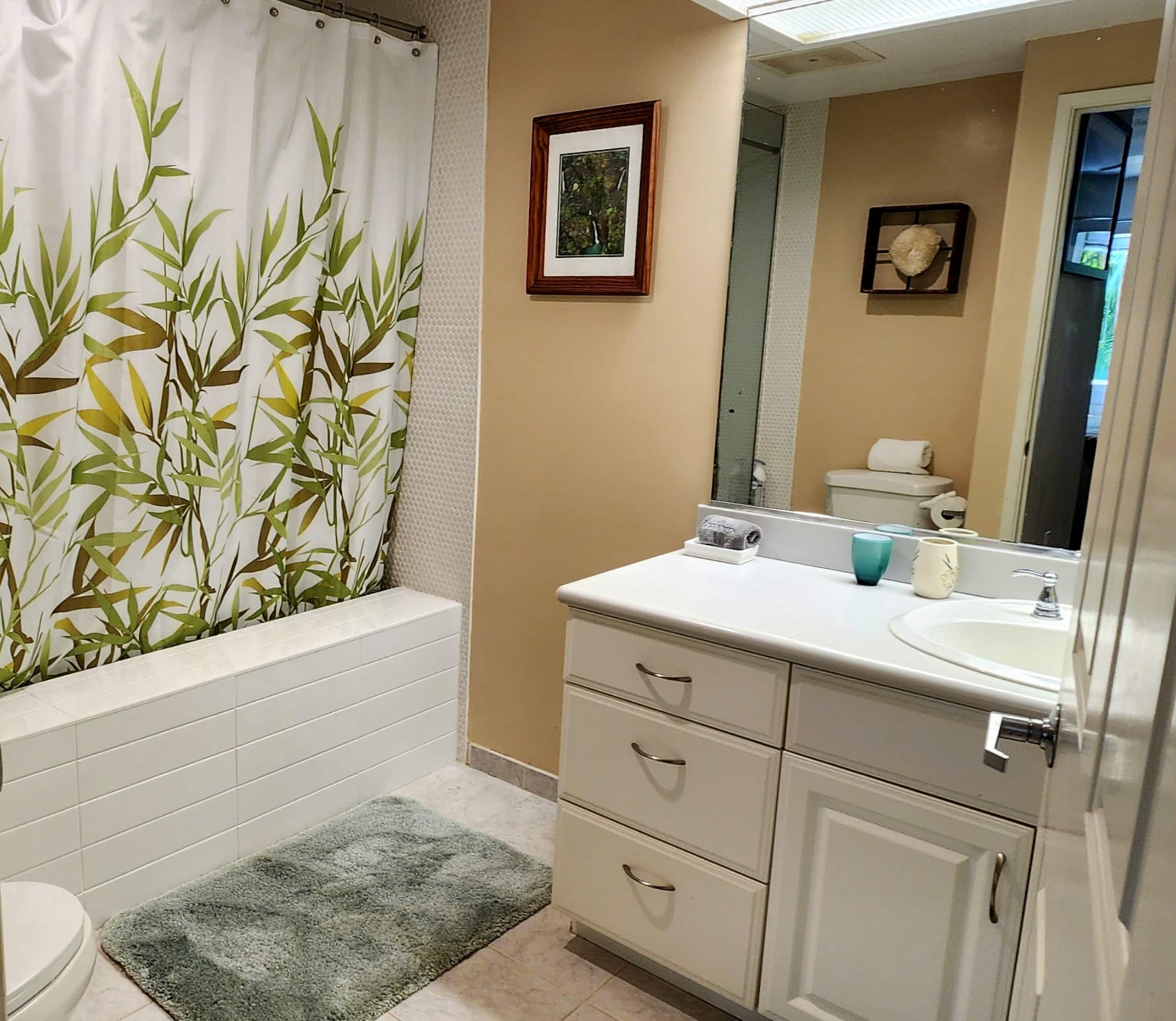NEW! Paradise Oceanview with AC and Private Lanai - Photo 11