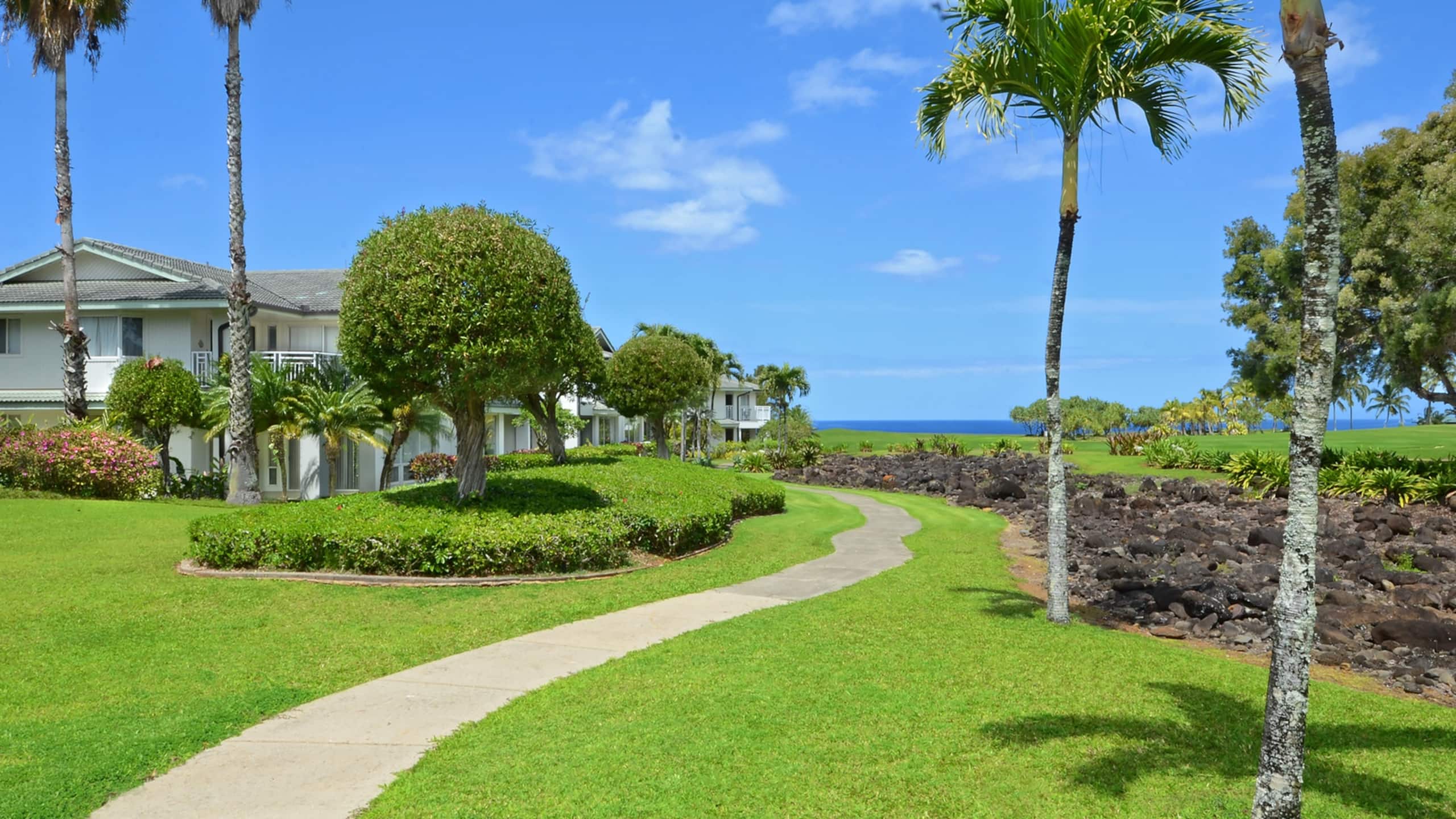 NEW! Paradise Oceanview with AC and Private Lanai - Photo 18
