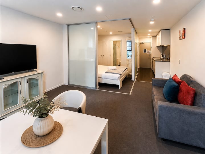 Cbd Retreat W/5mins Sky Tower+ Pool, Gym, Sauna - Auckland