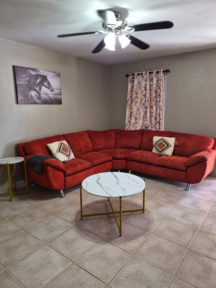 Cozy And Comfortable Home In Mcallen, Texas - McAllen, TX
