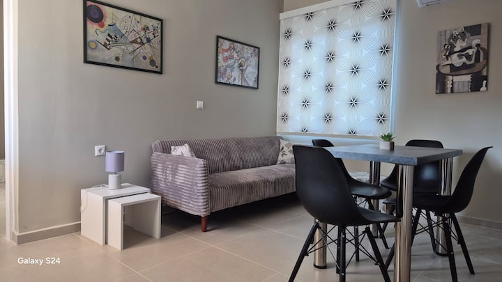 Lovely 2 Bedroom Apartment, Close To City Center. - Cephalonia