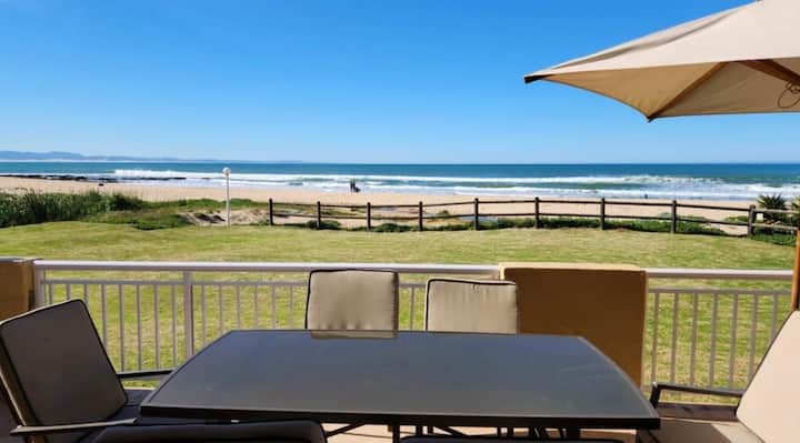 B1 Villa Delphini Waters Edge - Jeffreys Bay