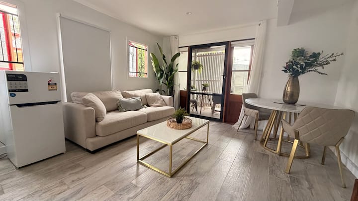 Bardon Boutique Stays One Bedroom Ground Floor - ブリスベン