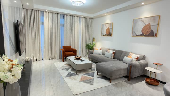 2-bedroom Apart In Prestigious Fokia Tower, Gombe - Kinshasa
