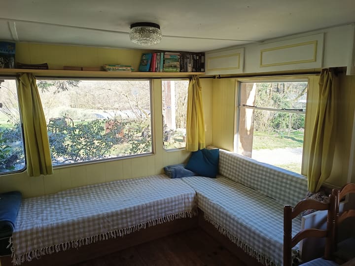 Mobil-home Le Lila : Séjour Authentique à La Ferme - Saint-Pons-de-Thomières