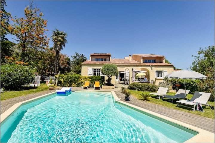 Grande Villa à 10 Minutes Plage Et Bastia. - Biguglia