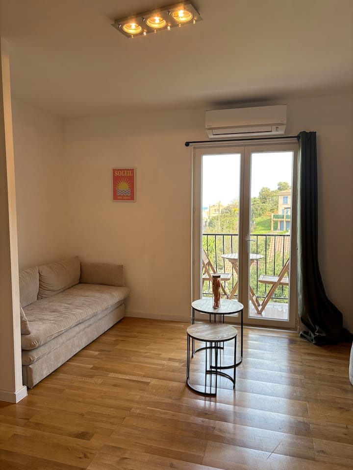 Studio Cosy Avec Terrasse à 2 Pas De La Mer. - Macinaggio
