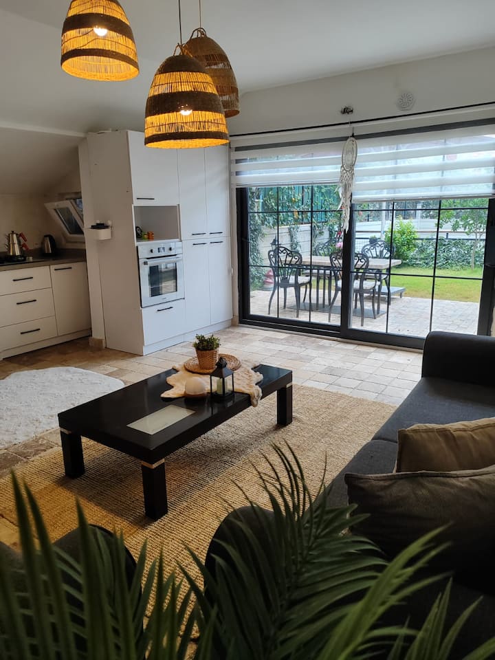 Luxury Villa In Side • Walk To Beach • Shared Pool - Side