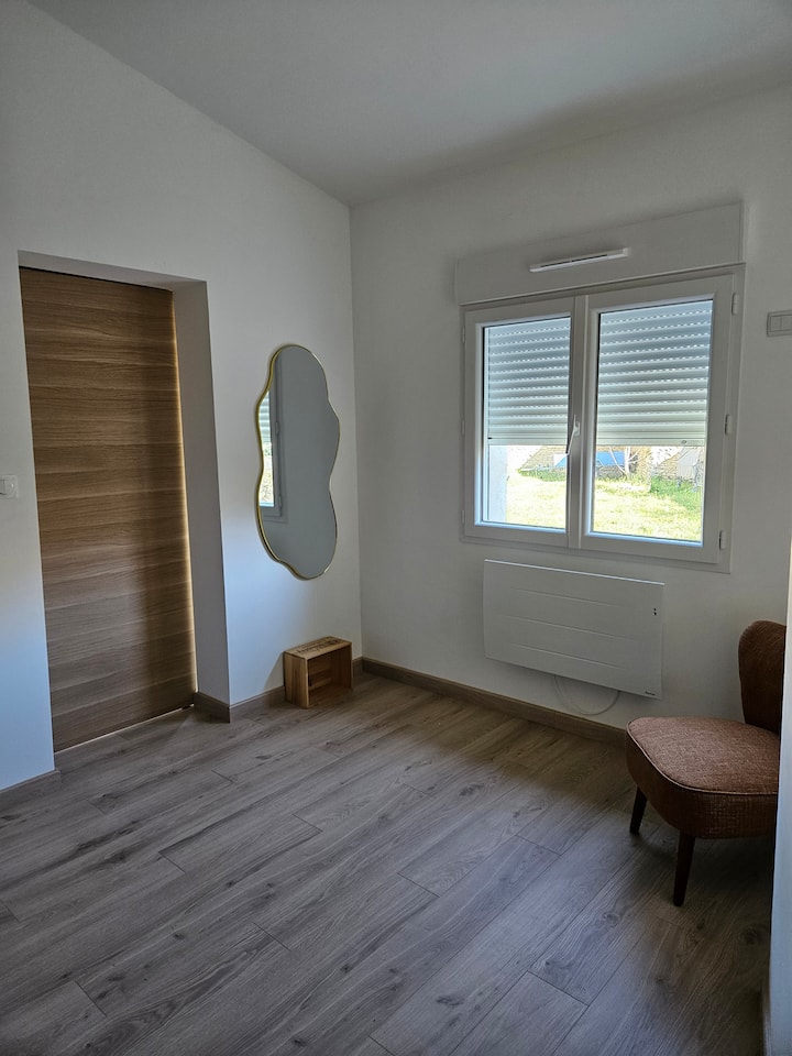 Appartement T2 Proche Du Futuroscope - ポアティエ