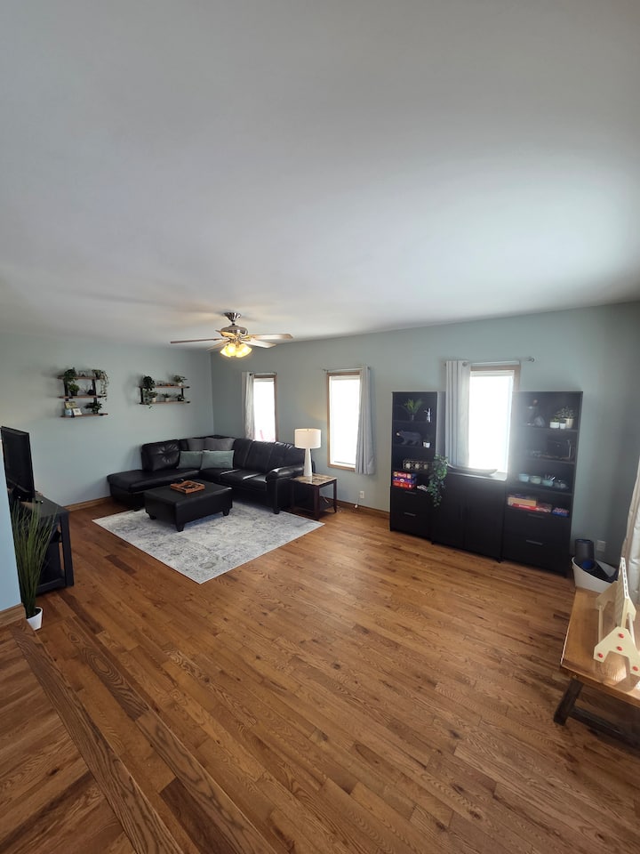 Updated 3 Bed 1 Bath Home In Red Lake - Red Lake