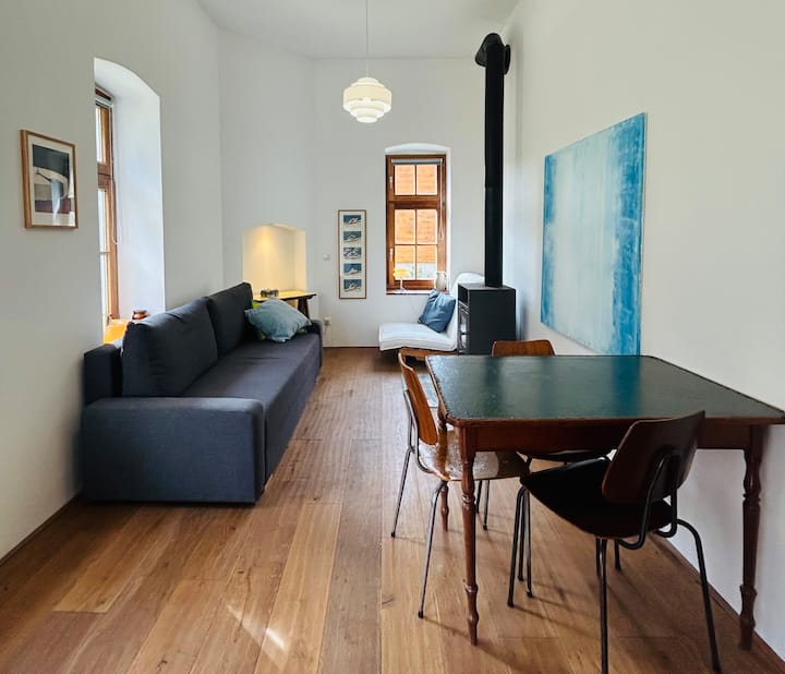 Romantisch Spoorweghuisje Met 200m2 Privétuin - Rech
