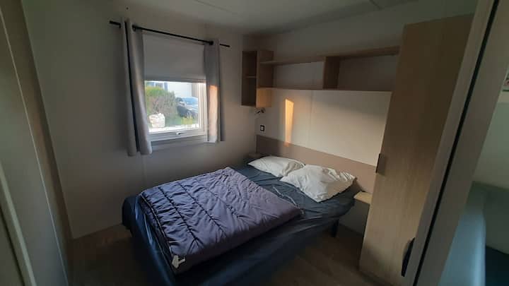Un Mobil Home De Vacances - Anet