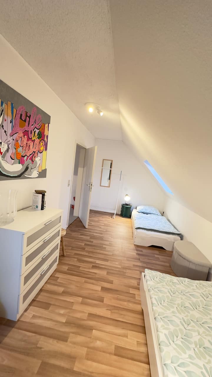 غرفة النوم 2