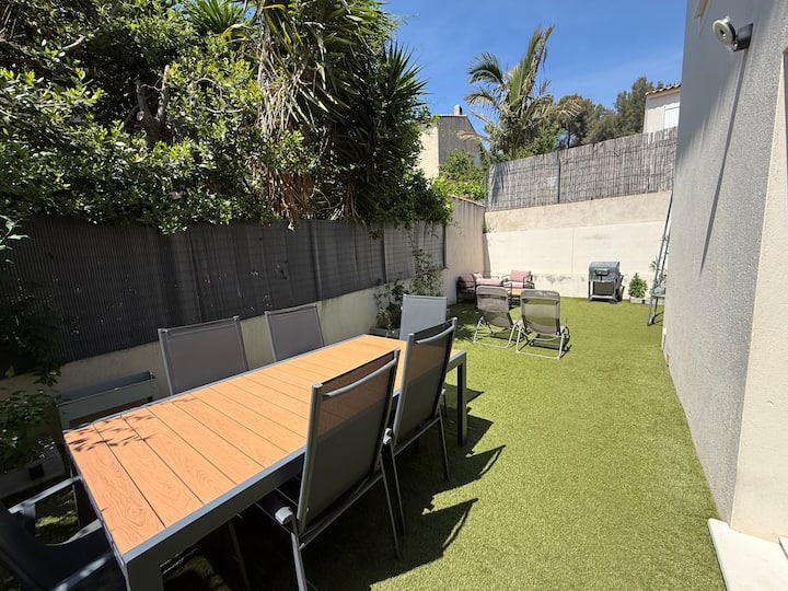 Villa Familiale Avec Jardin, Plage à Pied, Clim - La Seyne-sur-Mer