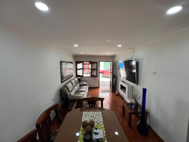 Prime Location Apartament Just Steps From The Park - Jericó