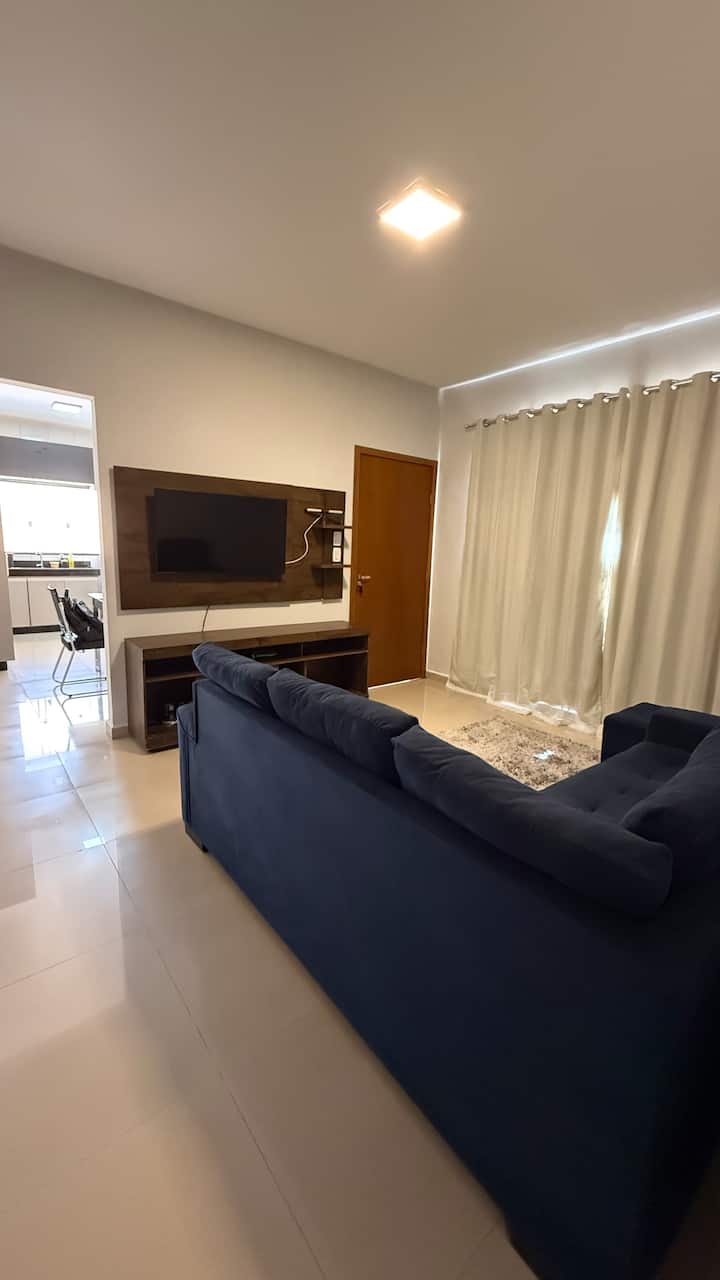 Casa Completa 3q C/ Suíte, Wi-fi E Garagem - Anápolis