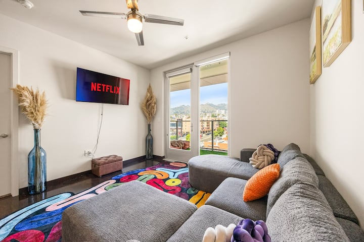 Hollywood Sign View 1bdrm Pool, Gym, Free Parking - 西好萊塢