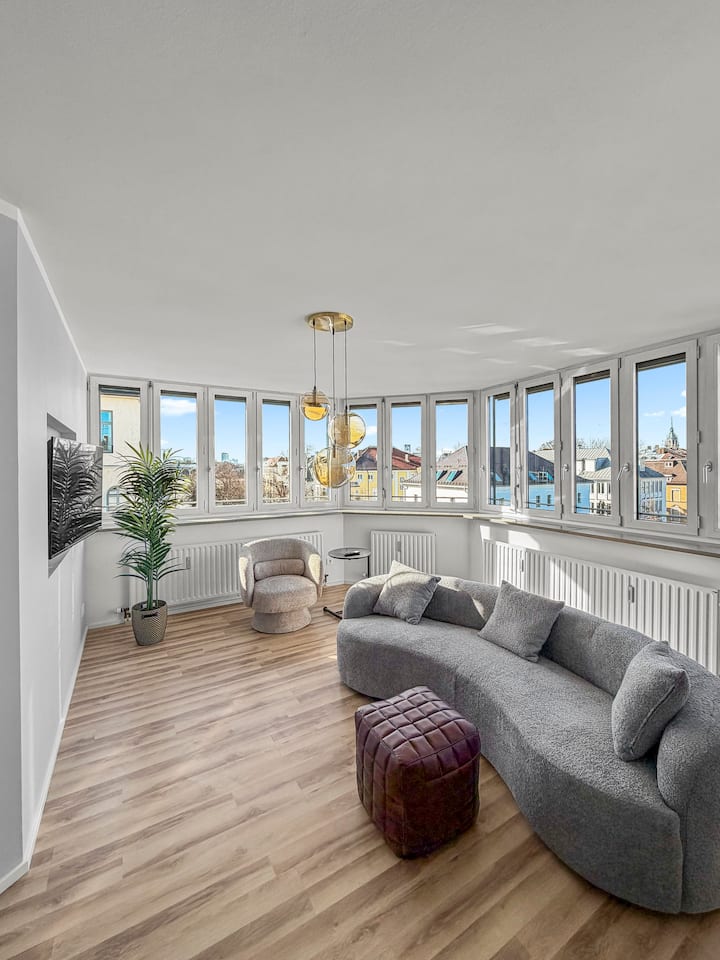 ※Flatista Homes - Leopold ※3br ※ Spectacular Views - ミュンヘン