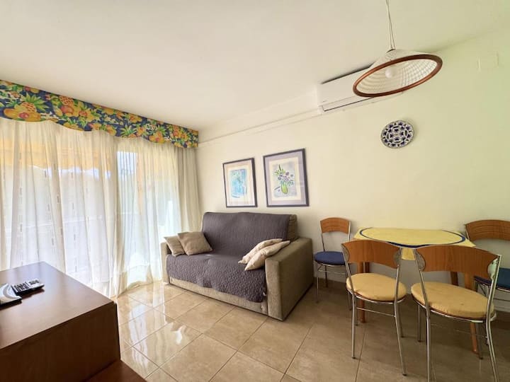 Piscina · 2 Dorm · 6p · Playa 6 Min · Penedes - Reus