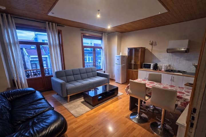 Petit Duplex Dans Les Beaux Quartiers De Bruxelles - Auderghem