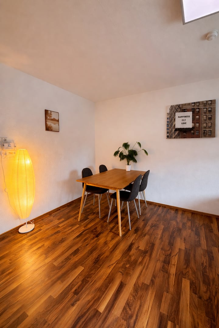 Moderne Monteurwohnung • Ruhig • Wlan • Küche - Heilbronn