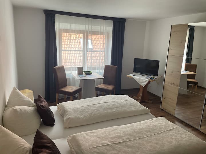 Apartment Mit Zwei Schlafzimmer Ohne Balkon 50m - Kipfenberg