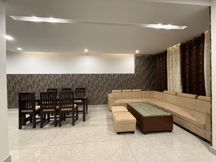 Skyvale Nainital 4bhk Luxury Mountain View Villa - Nainital