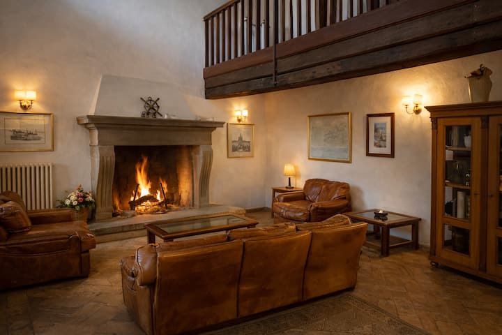 Casa D'epoca Nel Borgo Medievale Di Ceri - Ladispoli