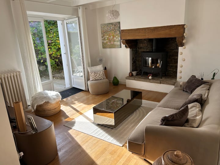 Maison De Charme Avec Grande Terrasse 3 Chambres - Fouesnant