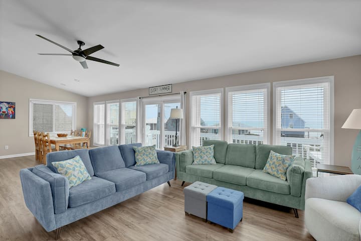 Island Breeze | Steps To Beach + Ocean Views - Surf City, NC