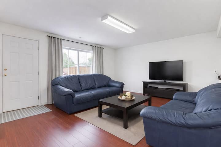 Bright Garden Suite Family-friendly Near Vancouver - Coquitlam