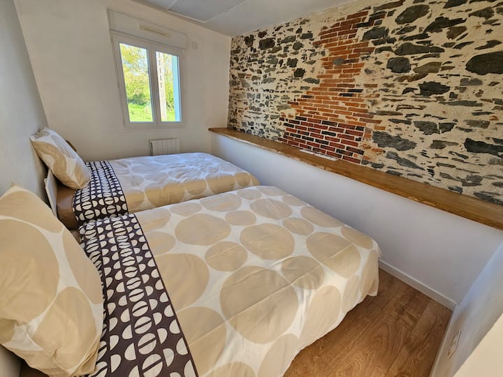Dhomë gjumi 2