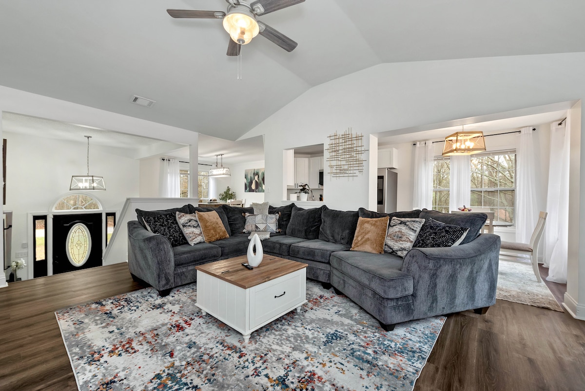 Chateau Elan New Family Home Retreat Sleeps 15