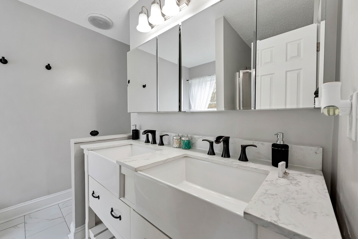 Chateau Elan New Family Home Retreat Sleeps 15
