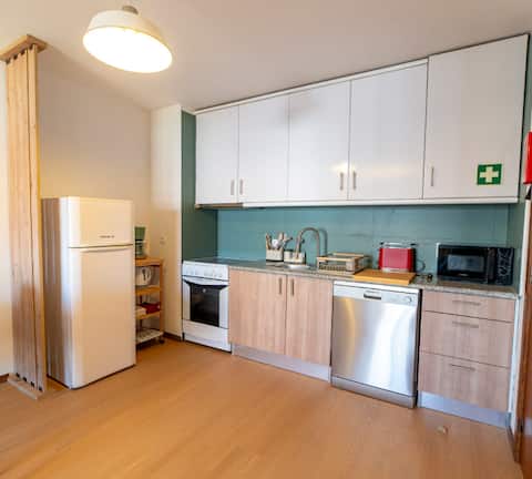 Popular Airbnb listing: APT Antas in Bonfim
