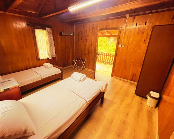 Wooden Nature House In Kazdağları | For 2 Guests - Ida