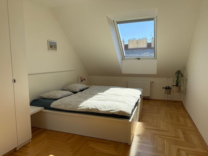 Rooftop Cozy And Shiny Home - Prague
