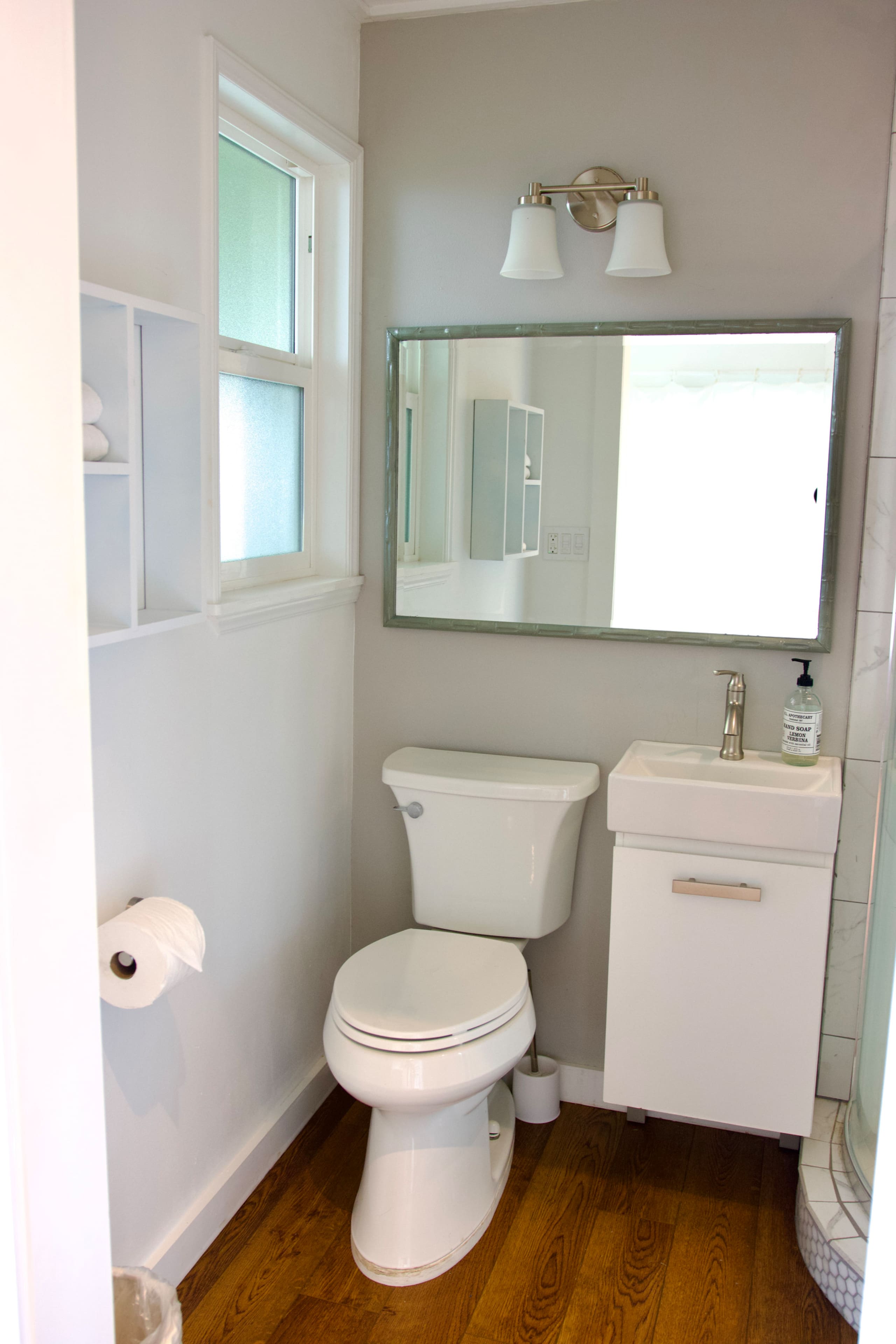 Private room in guest suite in Hawaii - Photo 9